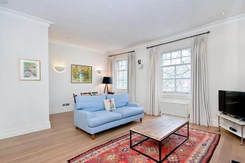 3 bedroom apartment to rent, Hall Road, London NW8