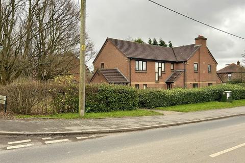 Property to rent, 199 Doseley Road, Dawley, Telford, TF4 3AZ