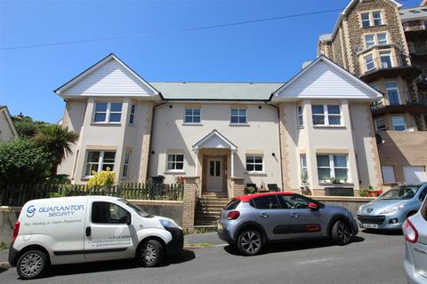 2 bedroom maisonette to rent, Granville Road, Ilfracombe EX34