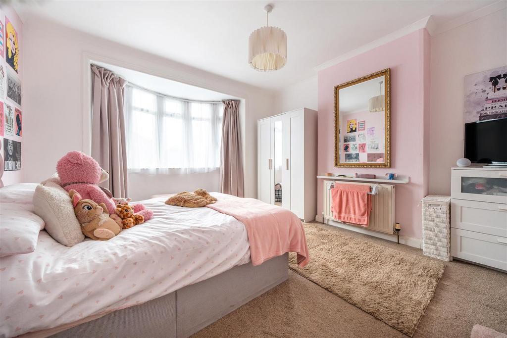 Pomphlett Bed 3.JPG