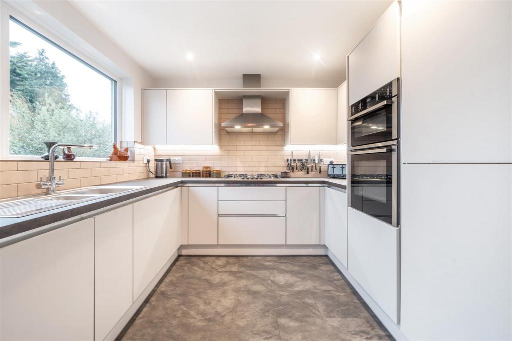 Pomphlett Kitchen.JPG