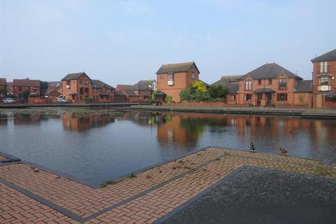 3 bedroom semi-detached house for sale, Monins Avenue, Tipton DY4