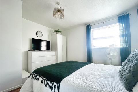 2 bedroom house for sale, Wealden Way, Tilehurst, Reading