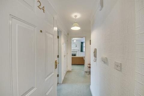 undefined, Carnoustie Close, Southport PR8