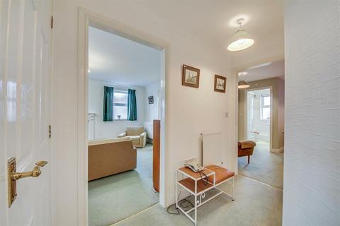2 bedroom apartment for sale, Carnoustie Close, Southport PR8