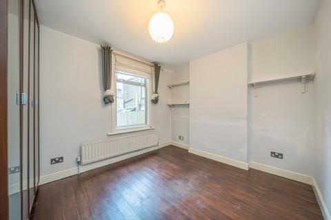 2 bedroom apartment for sale, Gurdon Road, Charlton, SE7