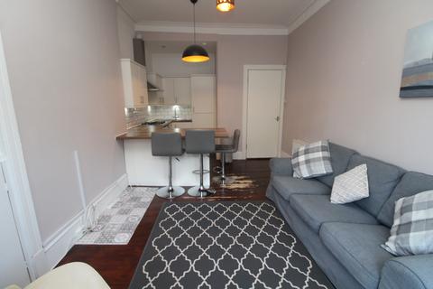 1 bedroom flat to rent, Fairlie Park Drive, Glasgow G11