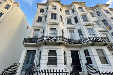 1 bedroom flat to rent, Holland Road, Hove