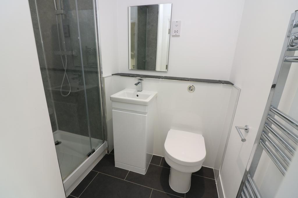 3 Willowbrook En Suite