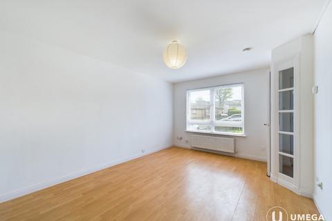 2 bedroom terraced house to rent, Craigour Avenue, Little France, Edinburgh, EH17