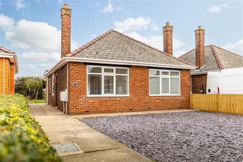 2 bedroom bungalow for sale, Eastwood Road, PE21