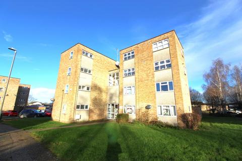 2 bedroom duplex to rent, Hilton Avenue, Aylesbury HP20