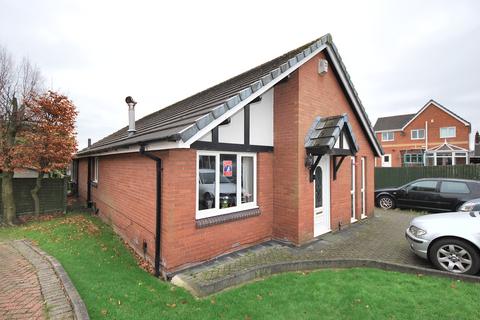 3 bedroom detached house for sale, Glenmaye Grove, Wigan WN2