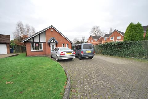 3 bedroom detached house for sale, Glenmaye Grove, Wigan WN2