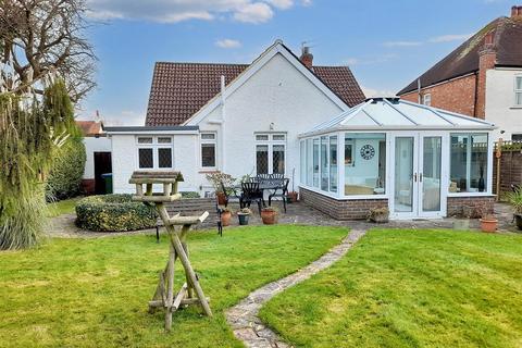 4 bedroom detached bungalow for sale, Downview Road, Barnham