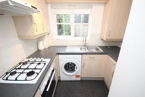 2 bedroom house for sale, Delingpole Walk, Cradley Heath B64