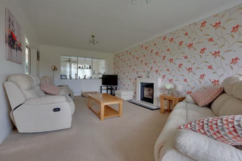 4 bedroom detached house for sale, Nightingale Park, Warblington, Havant