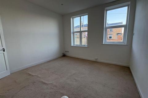 1 bedroom terraced house for sale, Ivy Bank, Wyke, Bradford