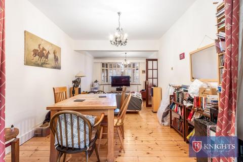 3 bedroom house for sale, Hinton Road, London, N18