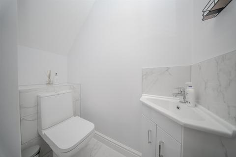 41 Albany Road, Old Windsor, Windsor, SL4 2QD