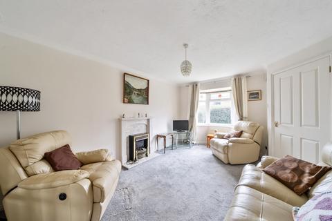 38 Chaffinch Drive, Cullompton, EX15 1UJ