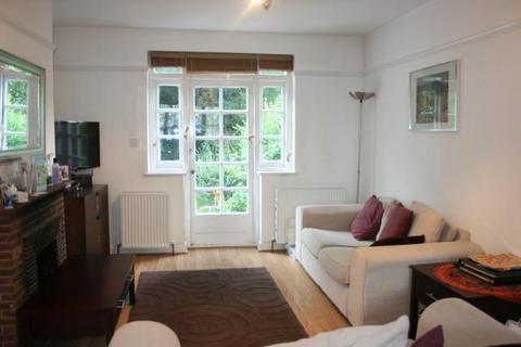 3 bedroom cottage to rent, Asmuns Hill, Hampstead Garden Suburb