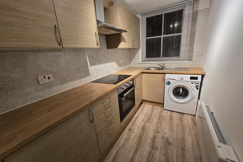 1 bedroom flat to rent, 76 Penge Road, SE20