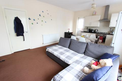 2 bedroom flat to rent, Cockfosters, Barnet EN4