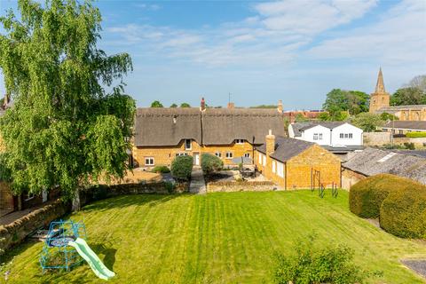 5 bedroom detached house for sale, High Street, Kislingbury, Northampton, Northamptonshire, NN7