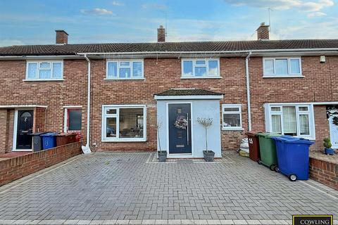 3 bedroom terraced house for sale, Fieldway, Grays