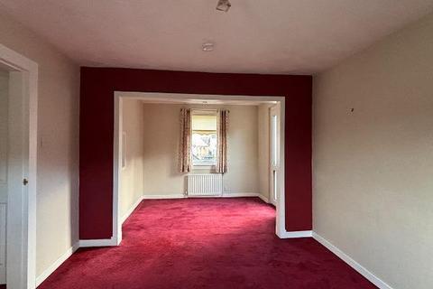 2 bedroom maisonette to rent, Hill Road, Fife, KY14