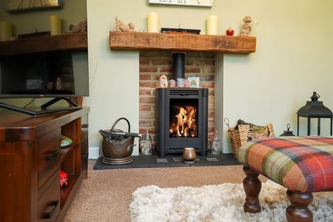 25 Longford Drive, Sheffield, S17 4LN