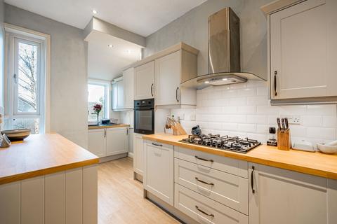 2 bedroom flat for sale, Abbey Road, Stirling, FK8