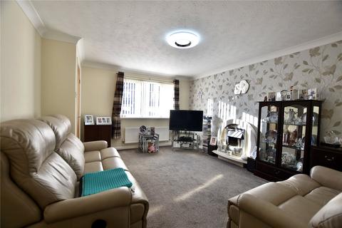 3 bedroom semi-detached house for sale, Luzley Brook Road, Shaw, Oldham, OL2