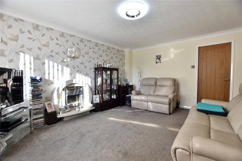 3 bedroom semi-detached house for sale, Luzley Brook Road, Shaw, Oldham, OL2