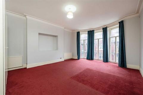 4 bedroom flat for sale, Cabbell Street, London NW1