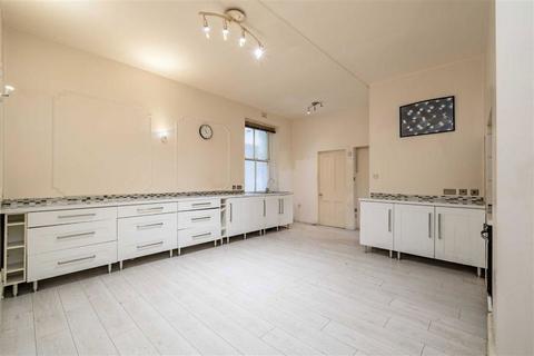 4 bedroom flat for sale, Cabbell Street, London NW1