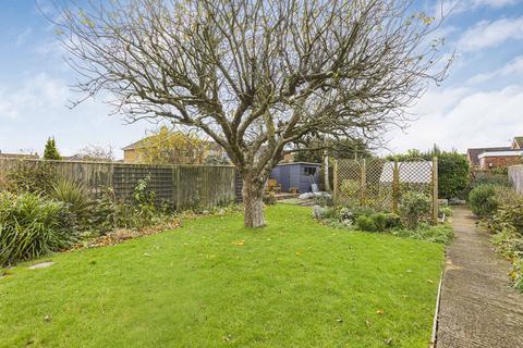 4 bedroom detached bungalow for sale, Meadow Close, Wantage, OX12