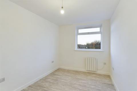 2 bedroom apartment to rent, Glebe Close, Thetford, IP24