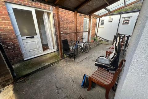 1 bedroom terraced house to rent, London, Forest Gate