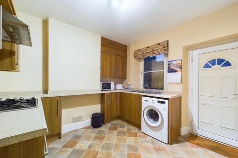 2 bedroom end of terrace house for sale, Chesterfield Road, Two Dales DE4