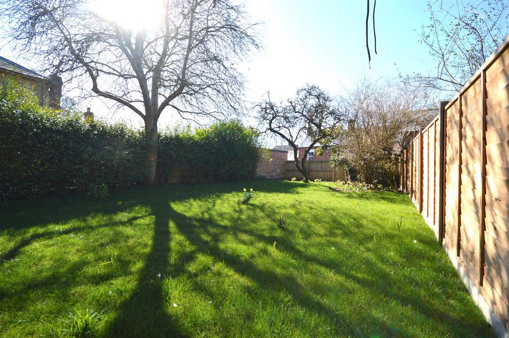10033gardennew.JPG