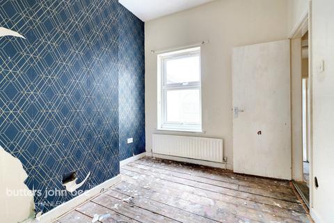 25 Clive Street, Stoke-on-trent, ST6 6DA