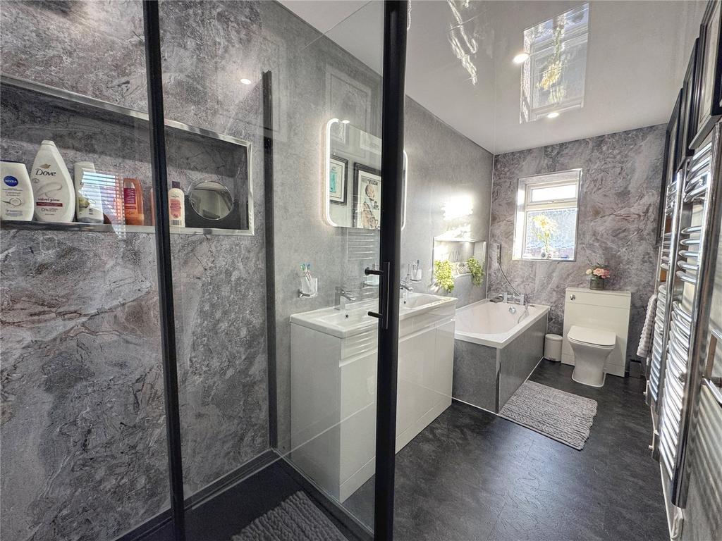 4-Piece Bathroom