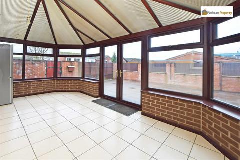 3 bedroom semi-detached bungalow for sale, Dylan Road, Stoke-On-Trent ST3