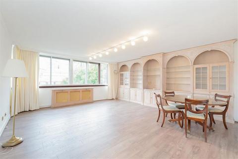 2 bedroom flat to rent, The Quadrangle, London W2