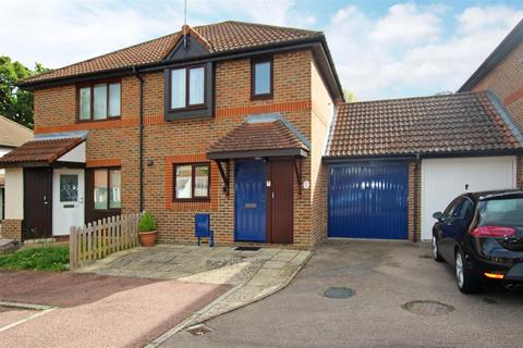 2 bedroom semi-detached house to rent, Mayhouse Road, Burgess Hill, West Sussex, RH15