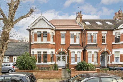 4 bedroom flat for sale, Woodgrange Avenue, London W5