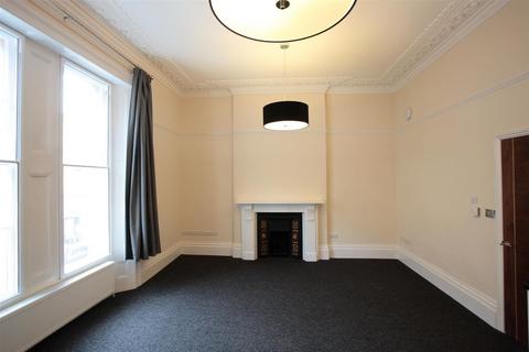 1 bedroom flat to rent, 18678685 Queens Road, Clifton