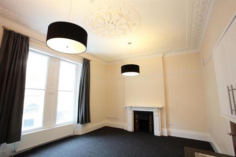 1 bedroom flat to rent, 18678685 Queens Road, Clifton